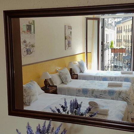 Pension Ibai Сан-Себастьян Экстерьер фото